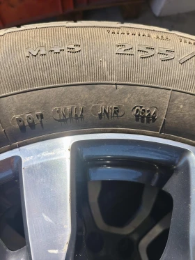        255/65R18  Ford Ranger