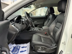 Jaguar E-pace 2.0D MHEV AWD Facelift, снимка 8