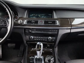 BMW 730 D xDrive, снимка 14