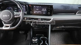 Kia K5, снимка 12