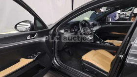 Kia K5, снимка 8