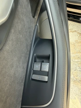 Audi A8 Бартер лизинг, снимка 13