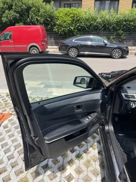 Mercedes-Benz E 220, снимка 9