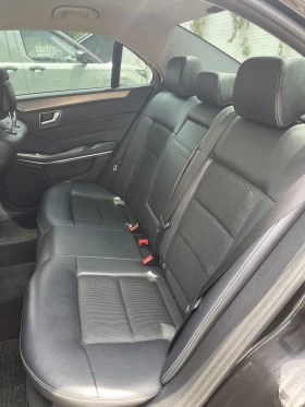 Mercedes-Benz E 220, снимка 15