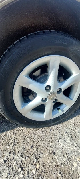 Toyota Corolla 2.0 D4D - 2500 € / 4889.57 лв. - 95181590 6
