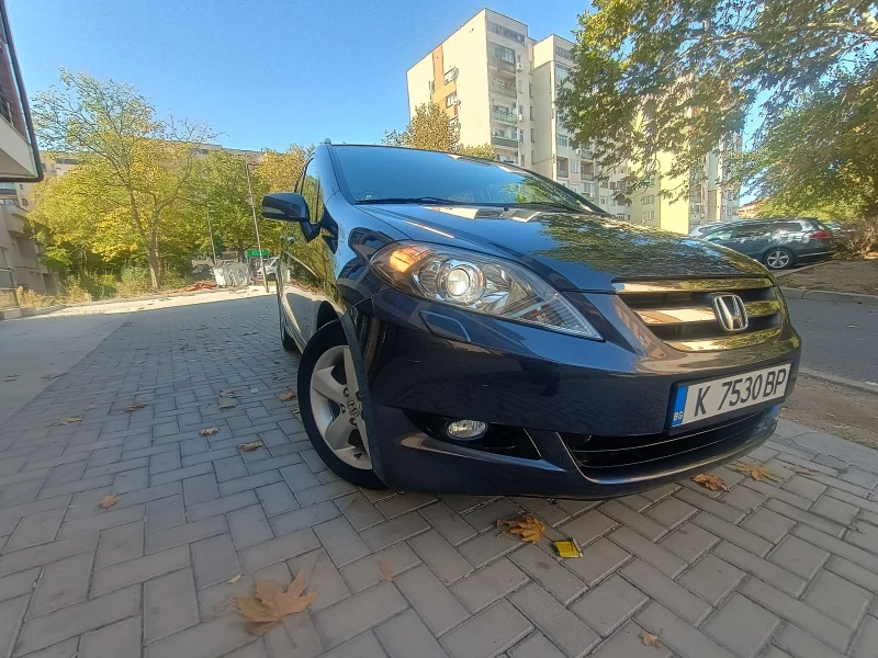 Honda Fr-v 1.8, снимка 4 - Автомобили и джипове - 47466363