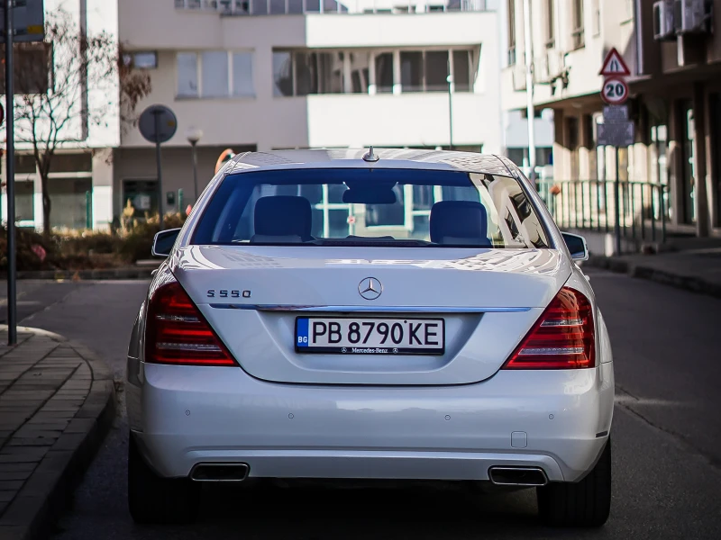 Mercedes-Benz S 550 LONG . 84 990 км . КАТО НОВ !, снимка 8 - Автомобили и джипове - 47811912