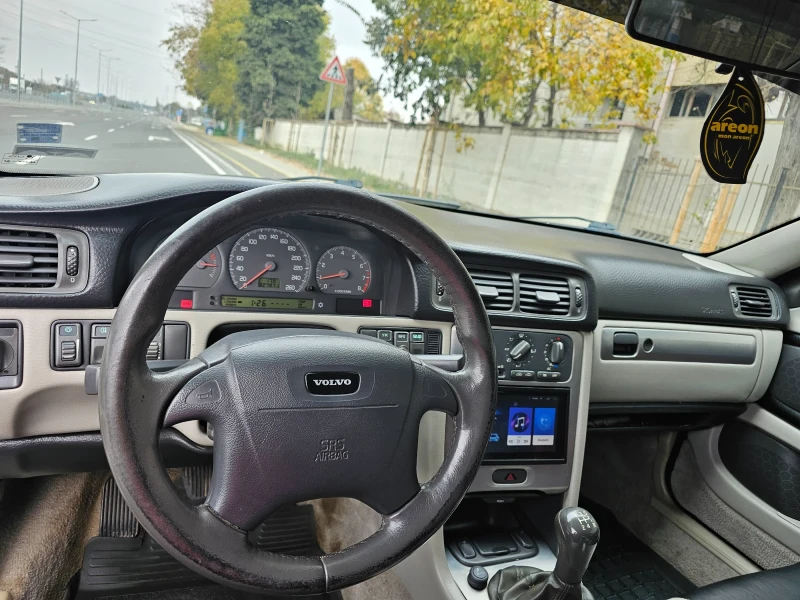 Volvo C70, снимка 4 - Автомобили и джипове - 47917738