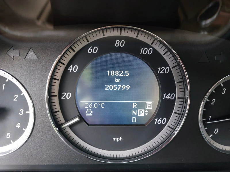 Mercedes-Benz E 500 Luxury4MATIC  ПАНОРАМА , снимка 17 - Автомобили и джипове - 52672292
