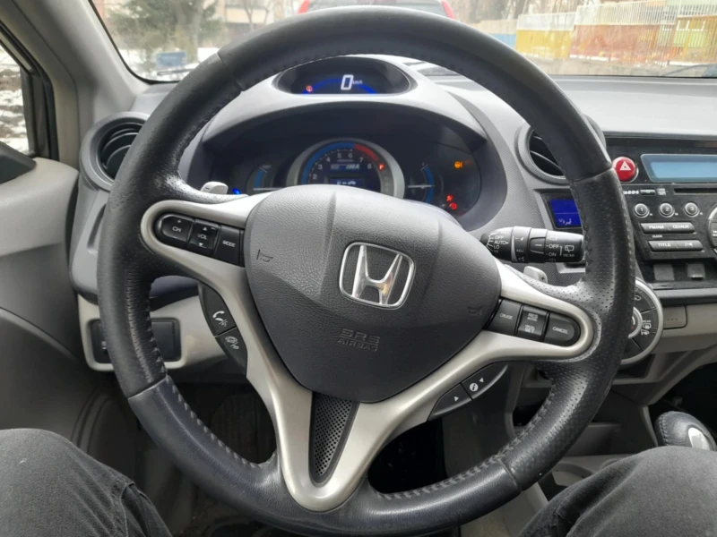 Honda Insight 1.3, снимка 8 - Автомобили и джипове - 49394072