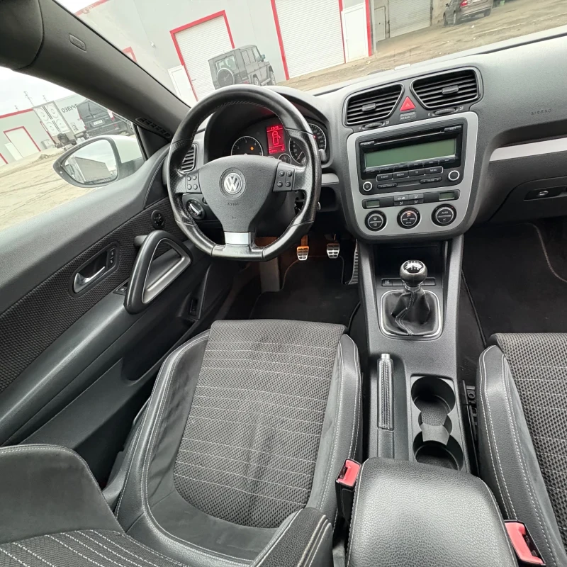 VW Scirocco, снимка 9 - Автомобили и джипове - 50092228