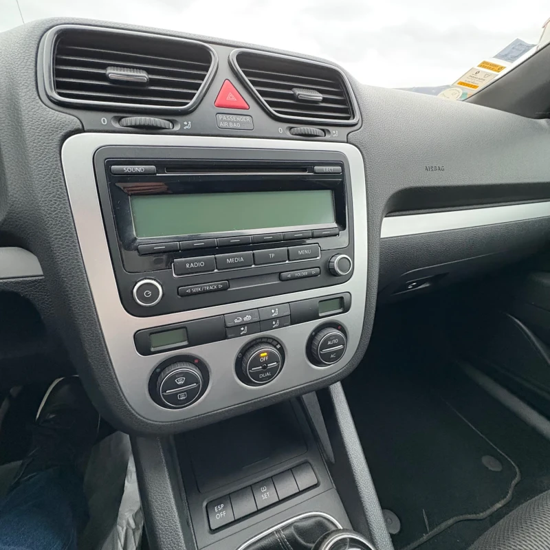 VW Scirocco, снимка 11 - Автомобили и джипове - 50092228