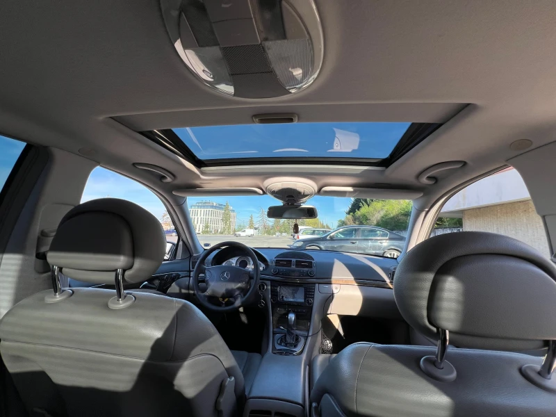 Mercedes-Benz E 320 E320 Benzin, снимка 7 - Автомобили и джипове - 52854470
