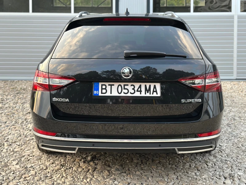 Skoda Superb 2.0TDI AVTOMAT FULL, снимка 5 - Автомобили и джипове - 52200715