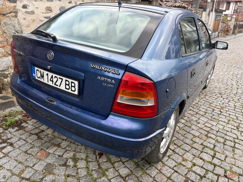 Opel Astra, снимка 8 - Автомобили и джипове - 52521427