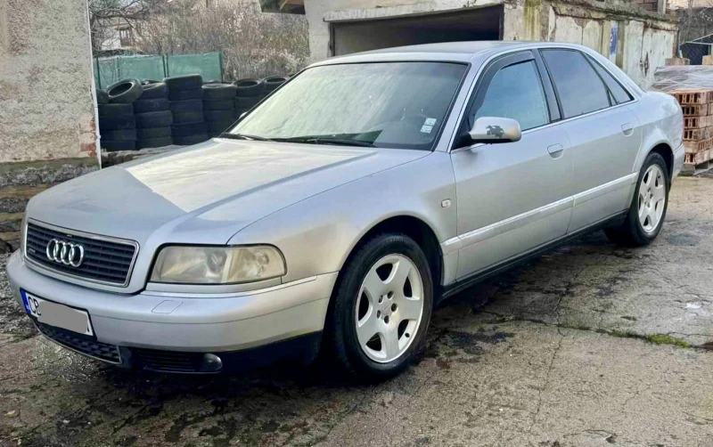 Audi A8 Продавам Audi A8, цялата за части.  Година на прои, снимка 3 - Автомобили и джипове - 52806604