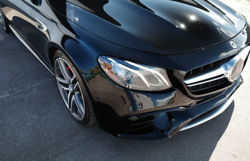 Mercedes-Benz E 63 AMG * CARFAX * БЕЗ ПЪРВОНАЧАЛНА ВНОСКА, снимка 15 - Автомобили и джипове - 52815138