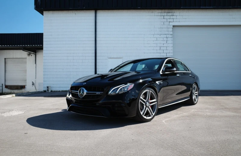 Mercedes-Benz E 63 AMG * CARFAX * БЕЗ ПЪРВОНАЧАЛНА ВНОСКА