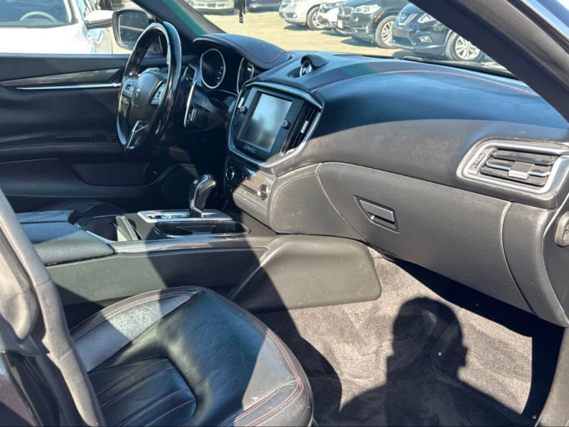 Maserati Ghibli S* Q4* AWD* АвтоКредит* (ЦЕНА ДО БГ), снимка 9 - Автомобили и джипове - 53385874