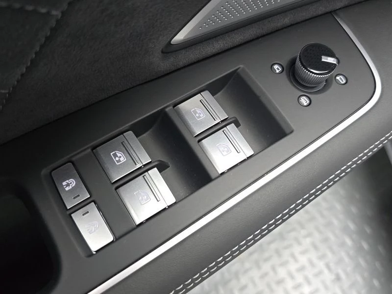 Audi S8 4.0 Automatic, снимка 9 - Автомобили и джипове - 55451035
