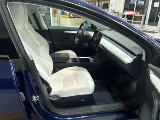 Tesla Model 3 PERFORMANCE, снимка 13 - Автомобили и джипове - 55574042