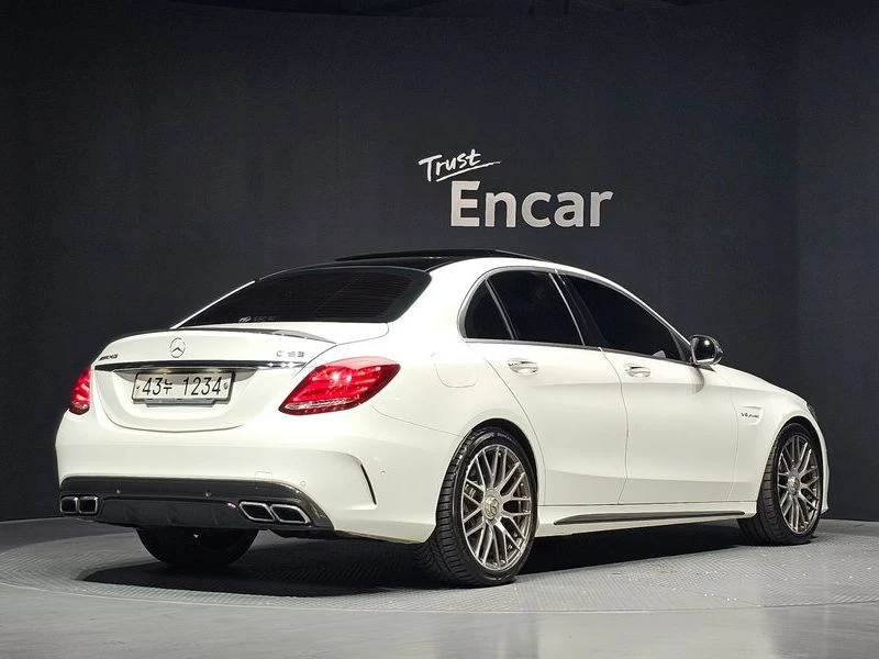 Mercedes-Benz C 63 AMG C63 AMG| 469к.с., снимка 2 - Автомобили и джипове - 55989876