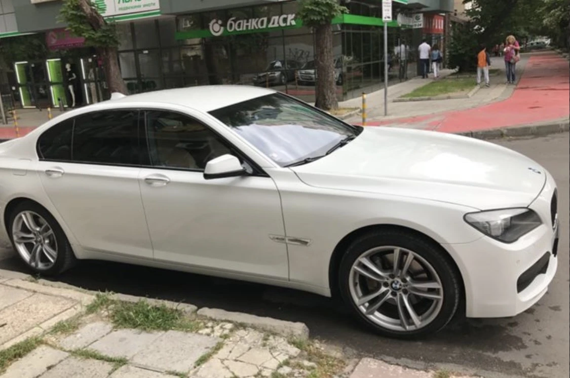 BMW 740 740d xDrive MPack  - изображение 6
