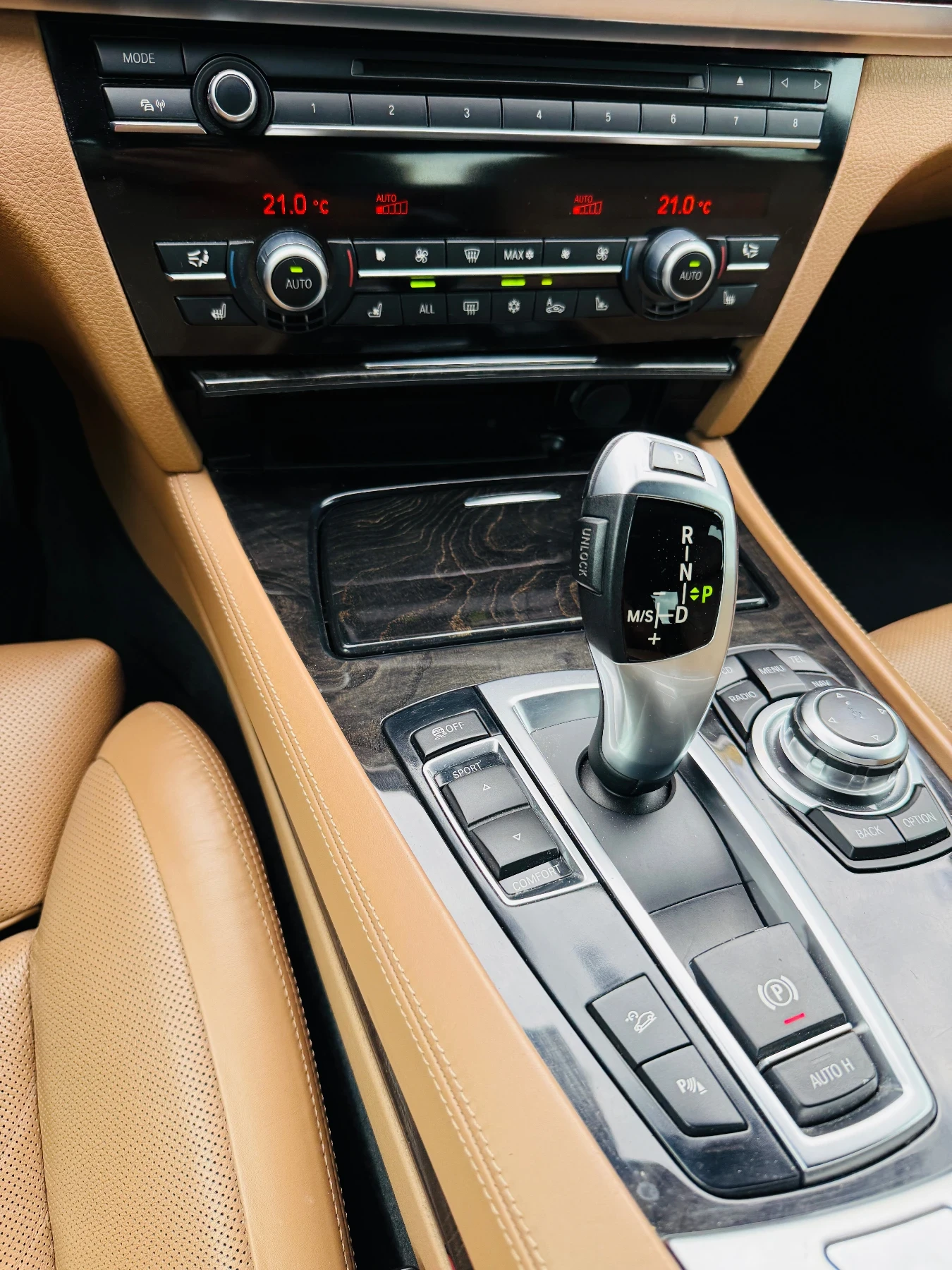 BMW 740 740d xDrive MPack  | Mobile.bg — изображение 11