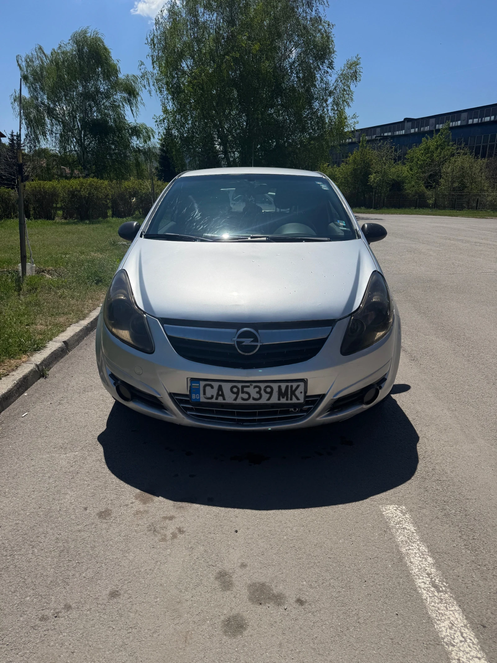 Opel Corsa 1.2 - изображение 6