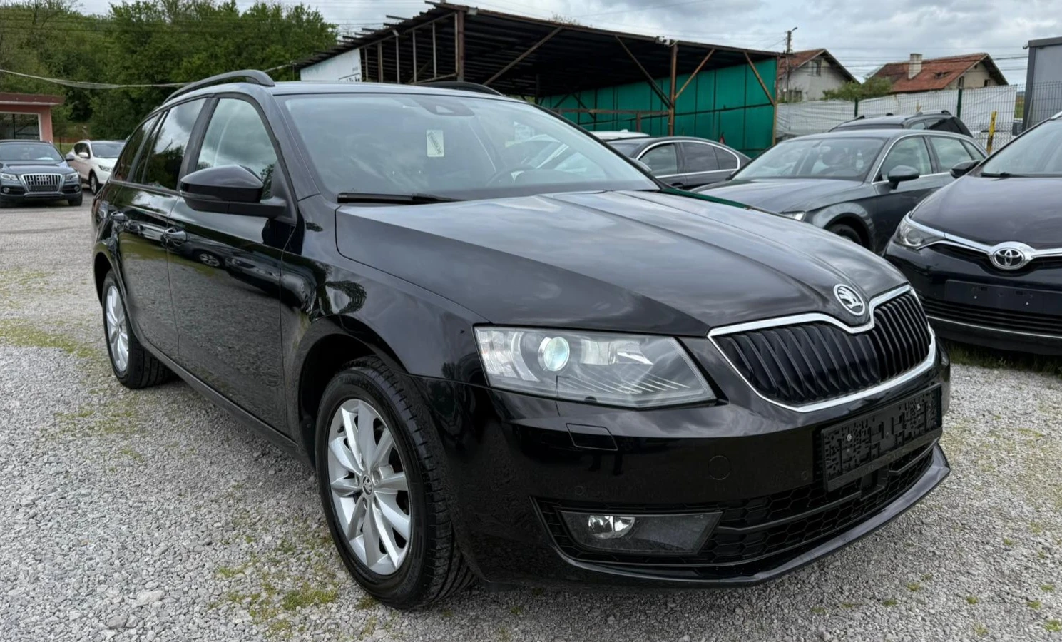 Skoda Octavia 1.6TDI* Euro6b* Нави* Дистроник* Камера* Led*  - изображение 3