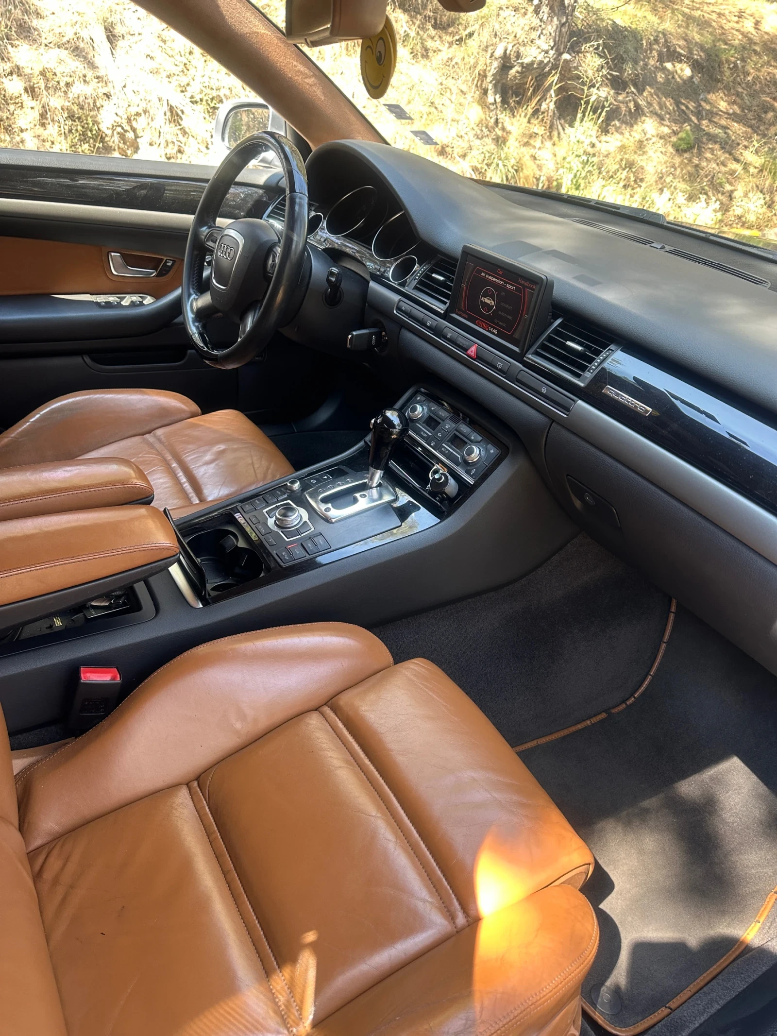 Audi A8 4200 - изображение 8