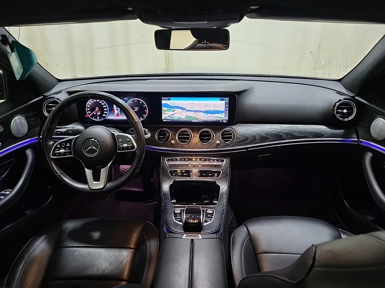 Mercedes-Benz E 450 * CARFAX * АВТО КРЕДИТ * ЦЕНА ДО БГ! - изображение 8