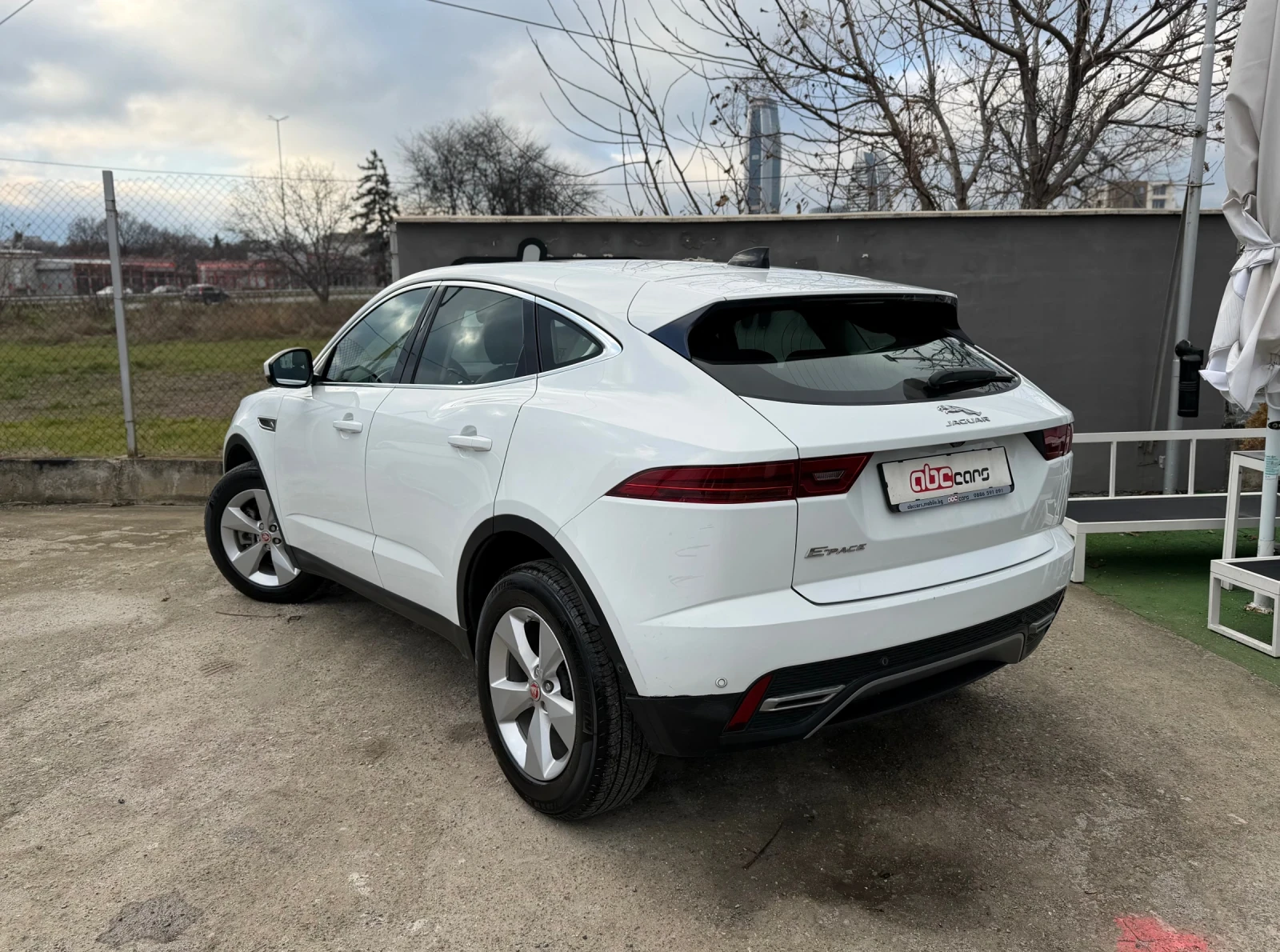 Jaguar E-pace 2.0D MHEV AWD Facelift | Mobile.bg � ����������� 5