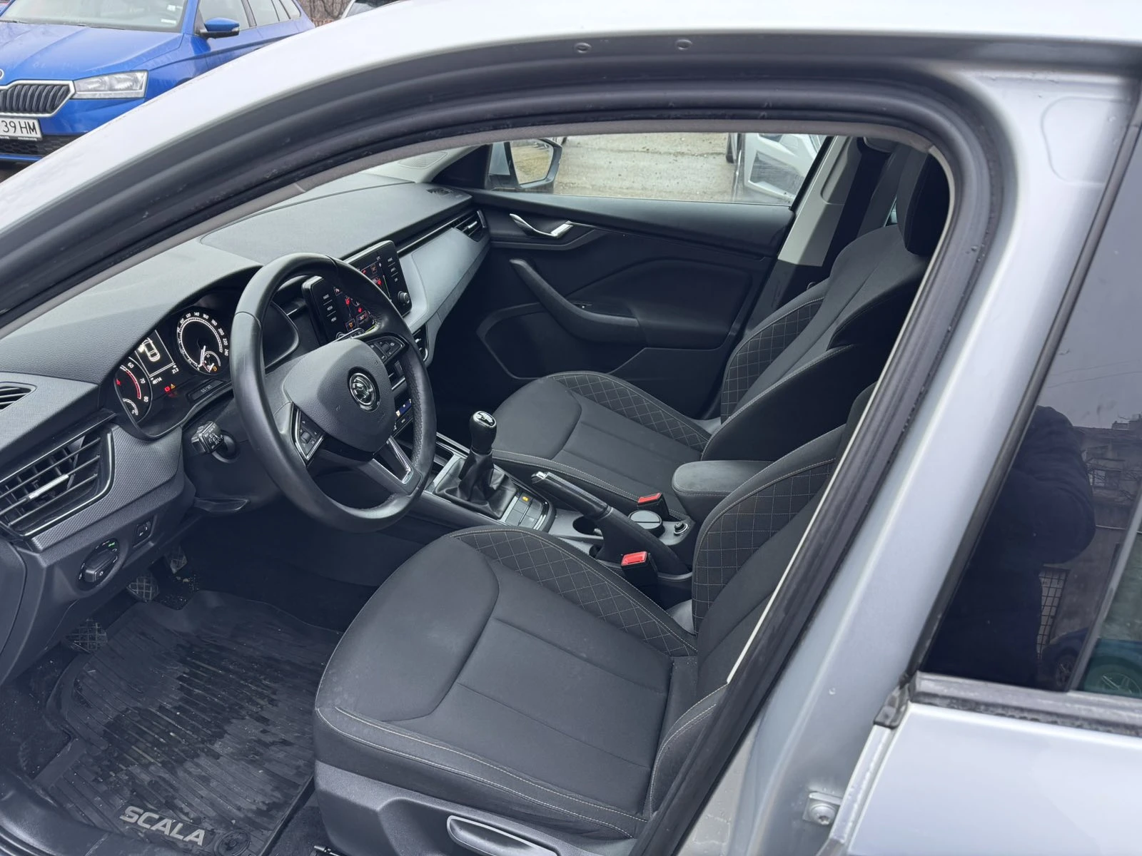 Skoda Scala 1.0 TSI 6M G-Tec - изображение 5