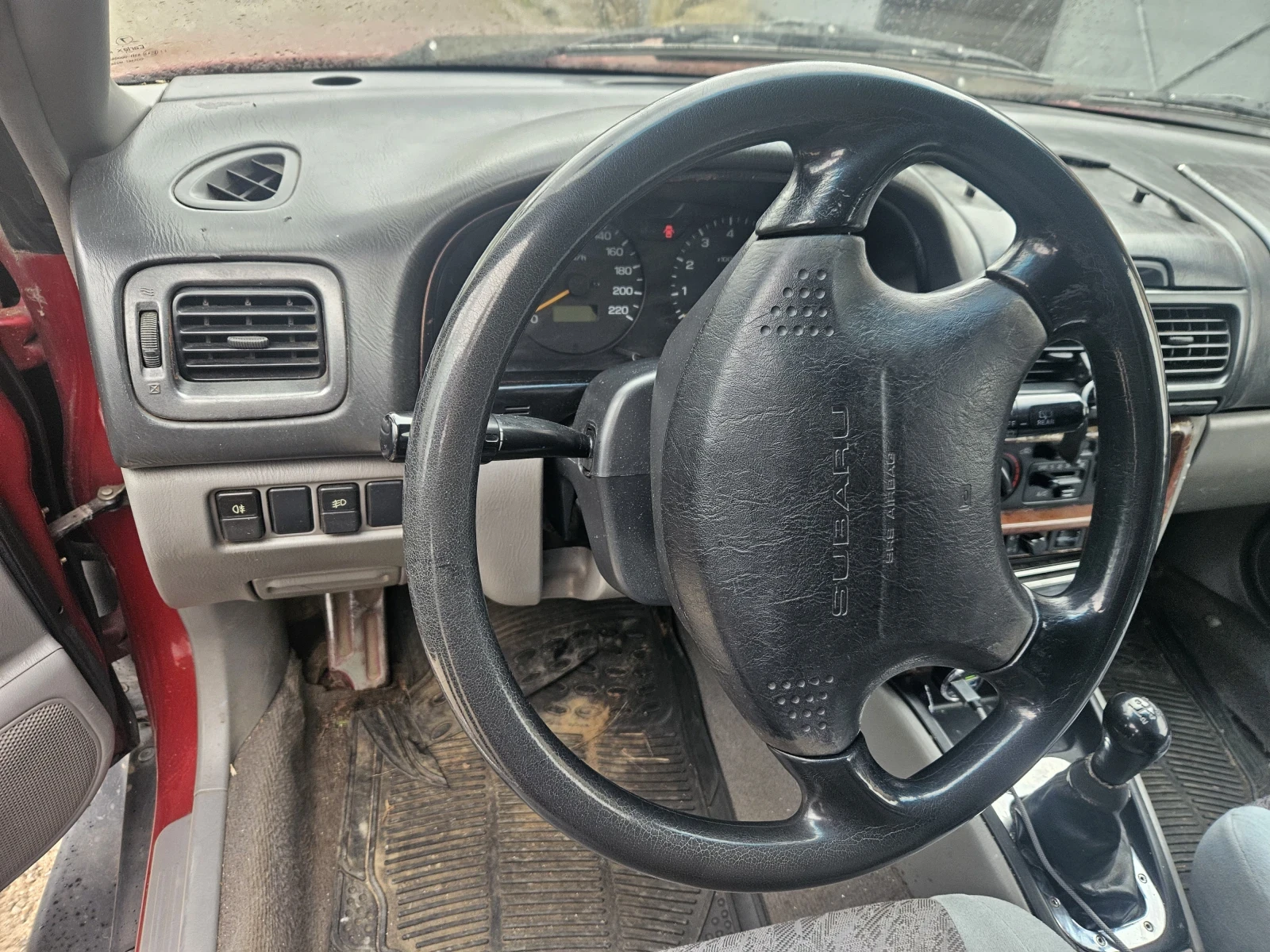 Subaru Forester 2000, снимка 6 - Автомобили и джипове - 53720588