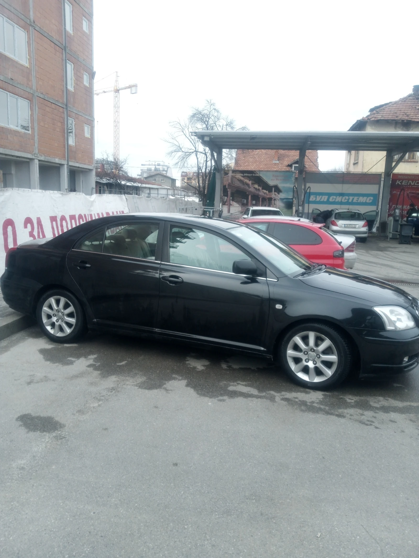 Toyota Avensis 2.2 D-4D - изображение 2