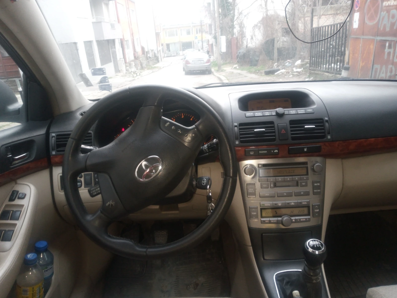 Toyota Avensis 2.2 D-4D - изображение 7