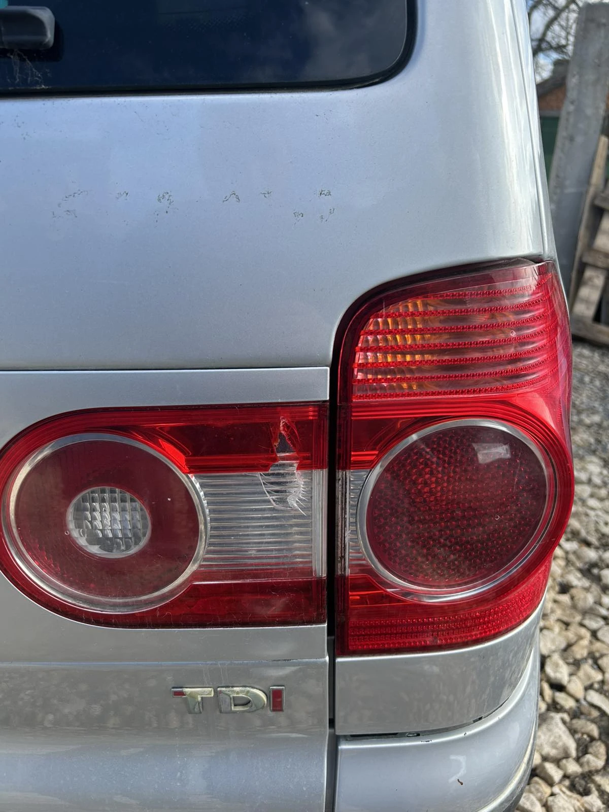 VW Sharan 1.9 TDI, снимка 17 - Автомобили и джипове - 54008961