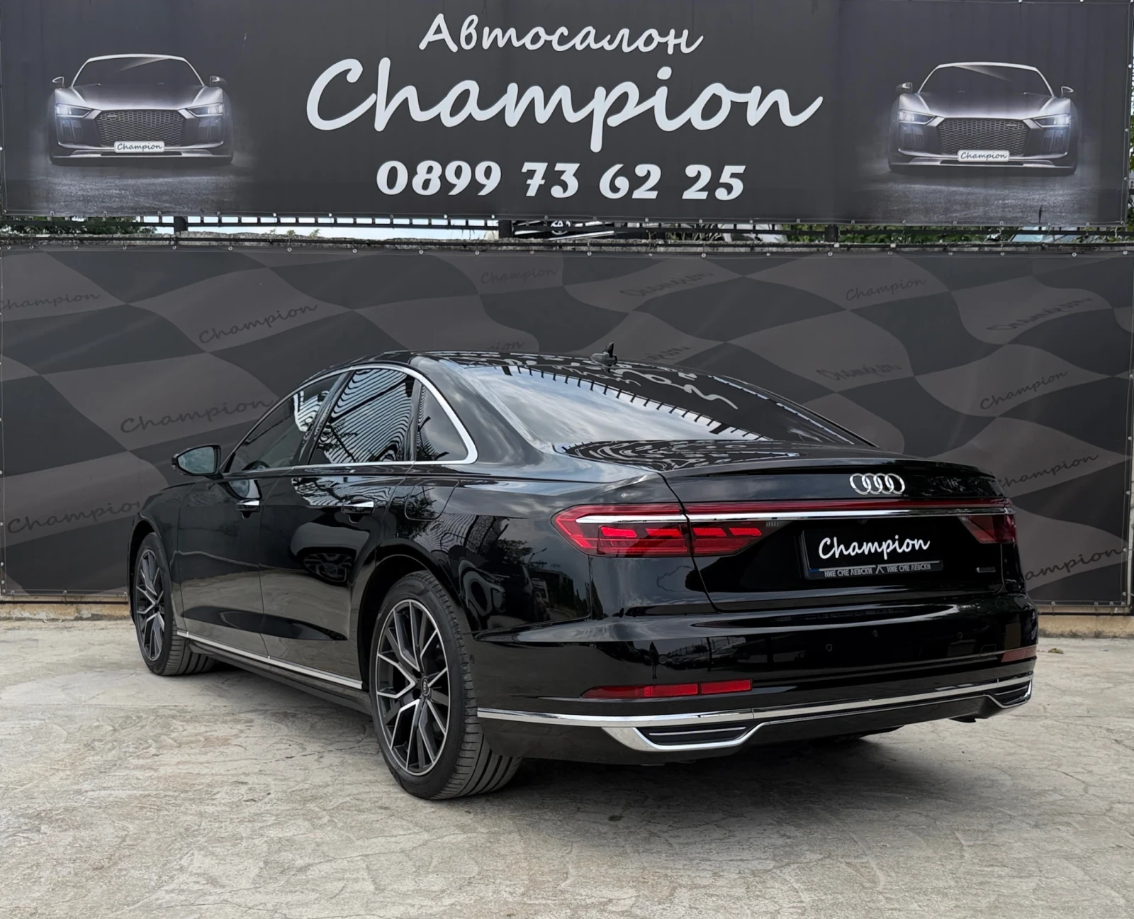 Audi A8 Бартер лизинг, снимка 4 - Автомобили и джипове - 55225935