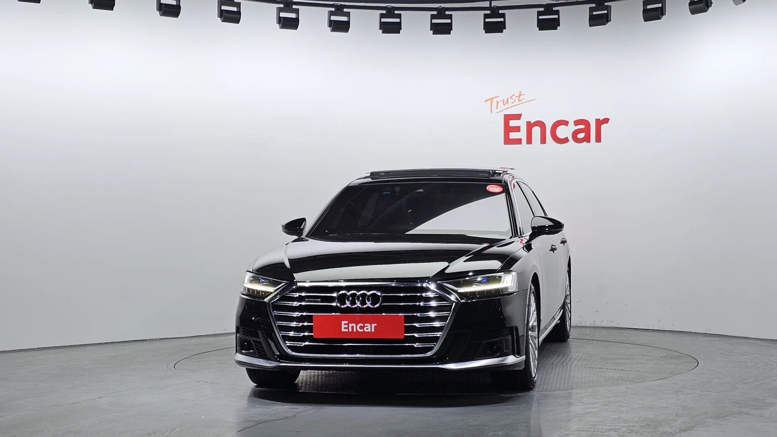 Audi A8 55* TFSI* quattro* Navi* PANO