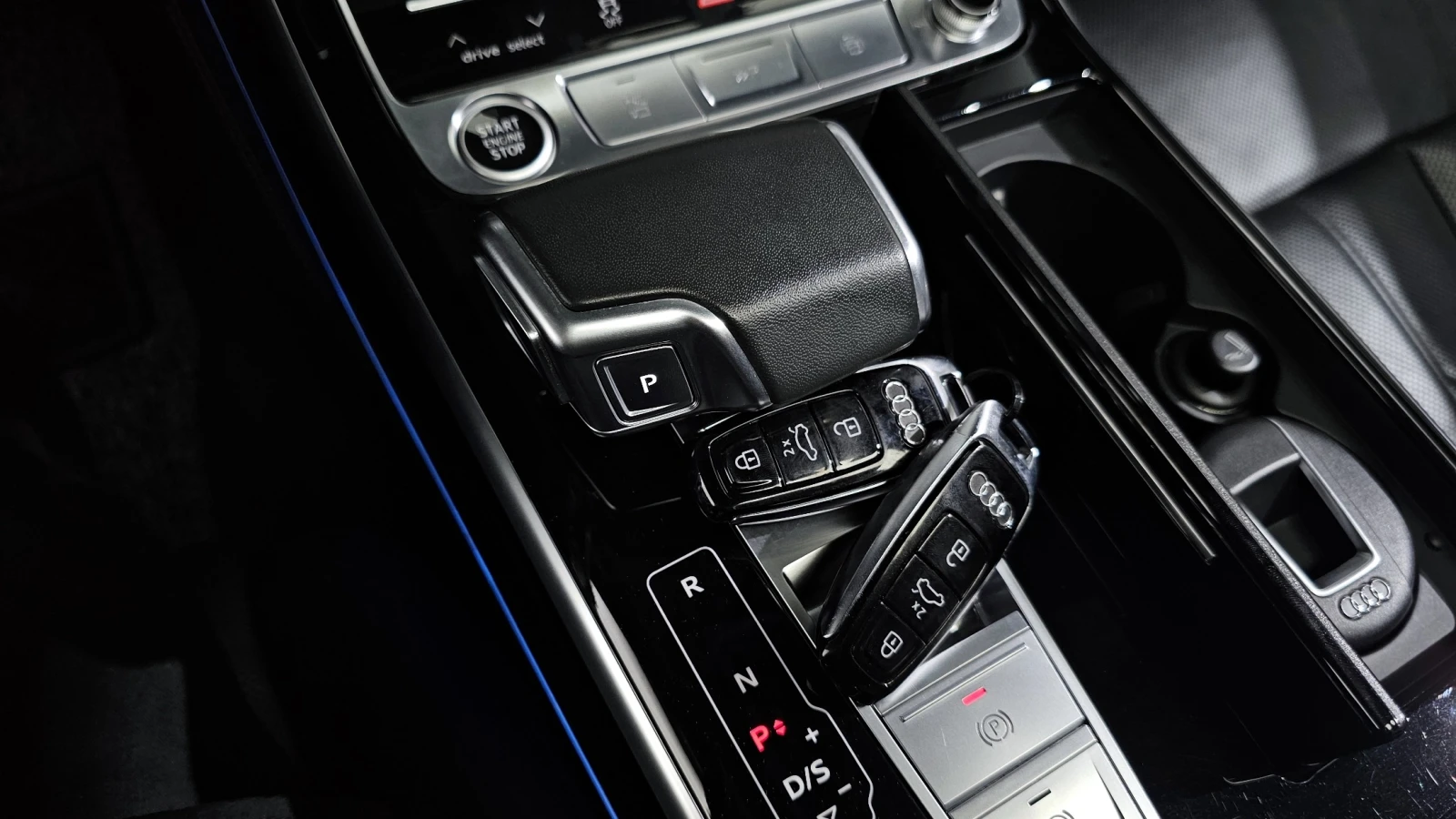 Audi A8 55* TFSI* quattro* Navi* PANO, снимка 6 - Автомобили и джипове - 55261768