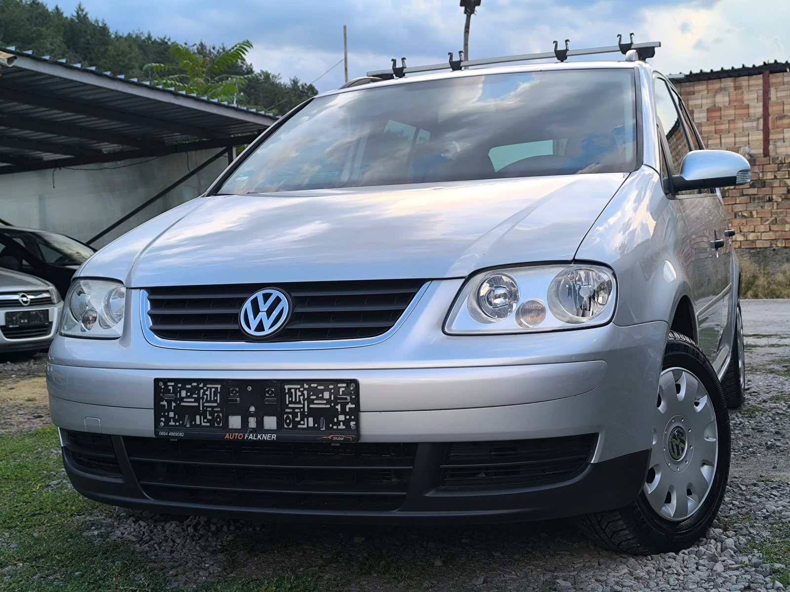 VW Touran -1.9TDI-105кс-6 -скорости-КЛИМАТИК-, снимка 7 - Автомобили и джипове - 55322841