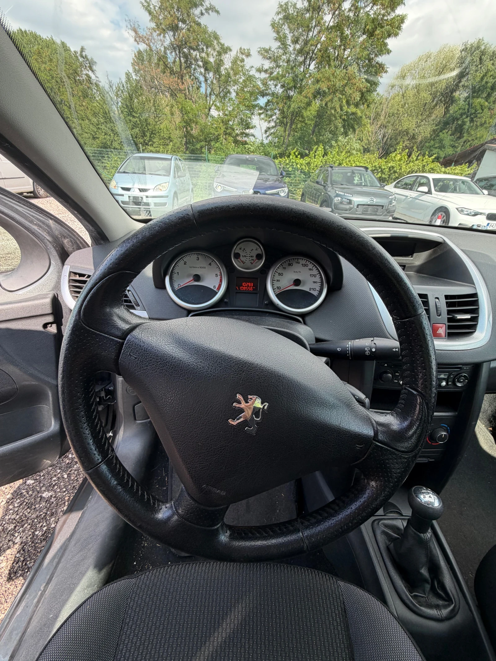Peugeot 207 1.4 hdi 108 000 км, снимка 8 - Автомобили и джипове - 55367803