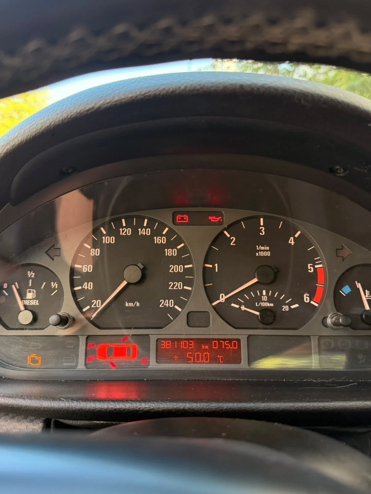 BMW 320, снимка 12 - Автомобили и джипове - 55988605
