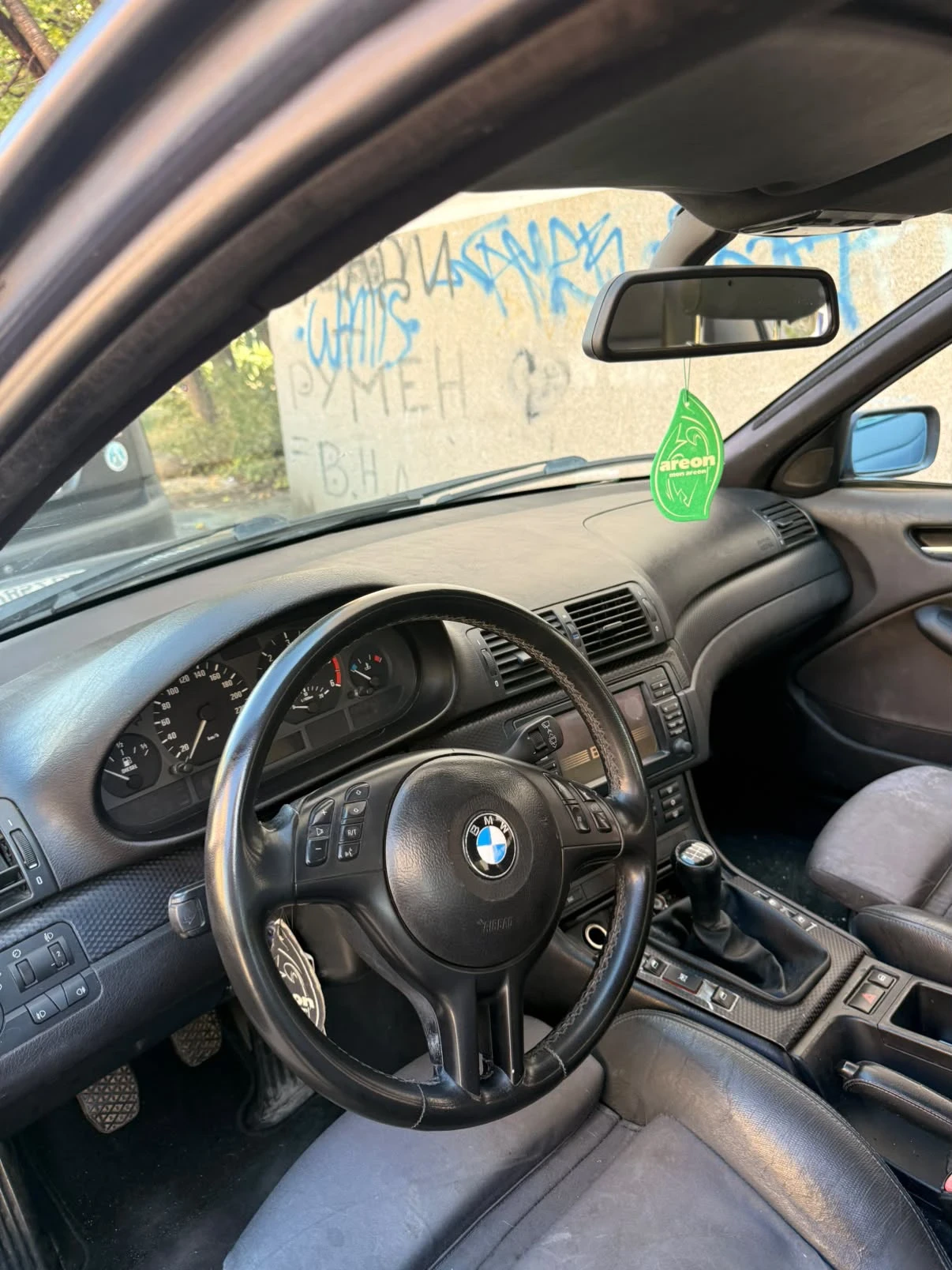 BMW 320, снимка 9 - Автомобили и джипове - 55988605
