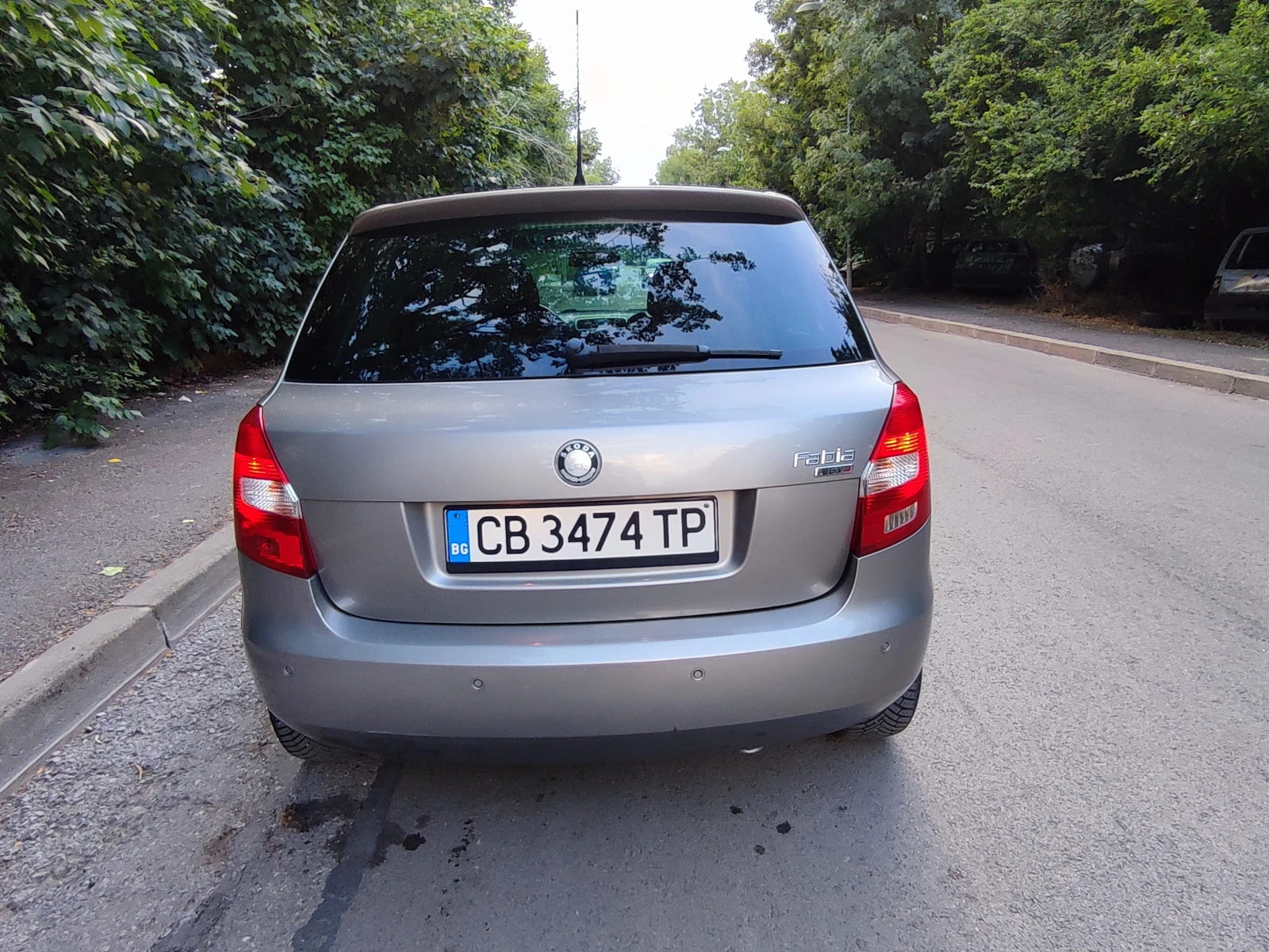 Skoda Fabia 1.6i, снимка 6 - Автомобили и джипове - 56120938
