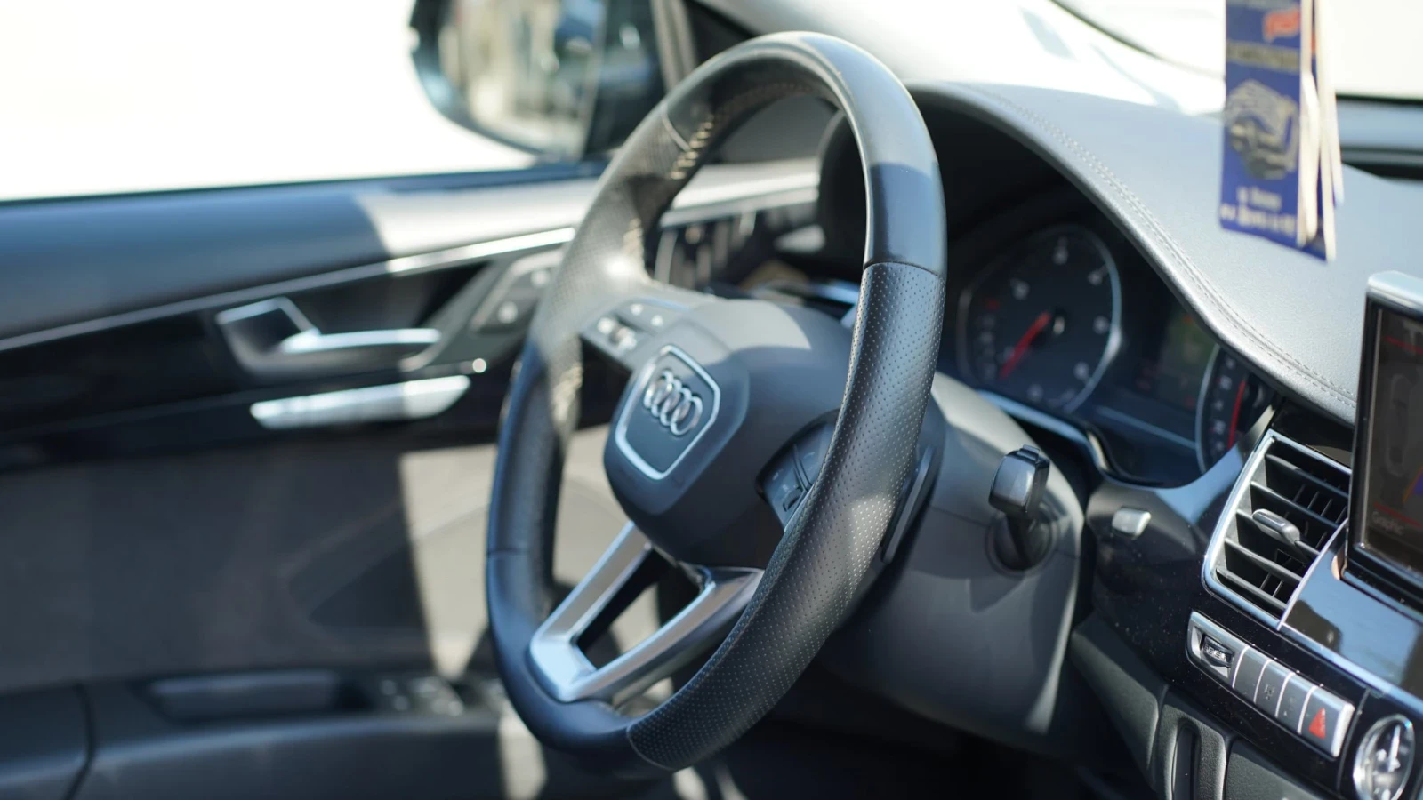 Audi A8, снимка 8 - Автомобили и джипове - 56326751