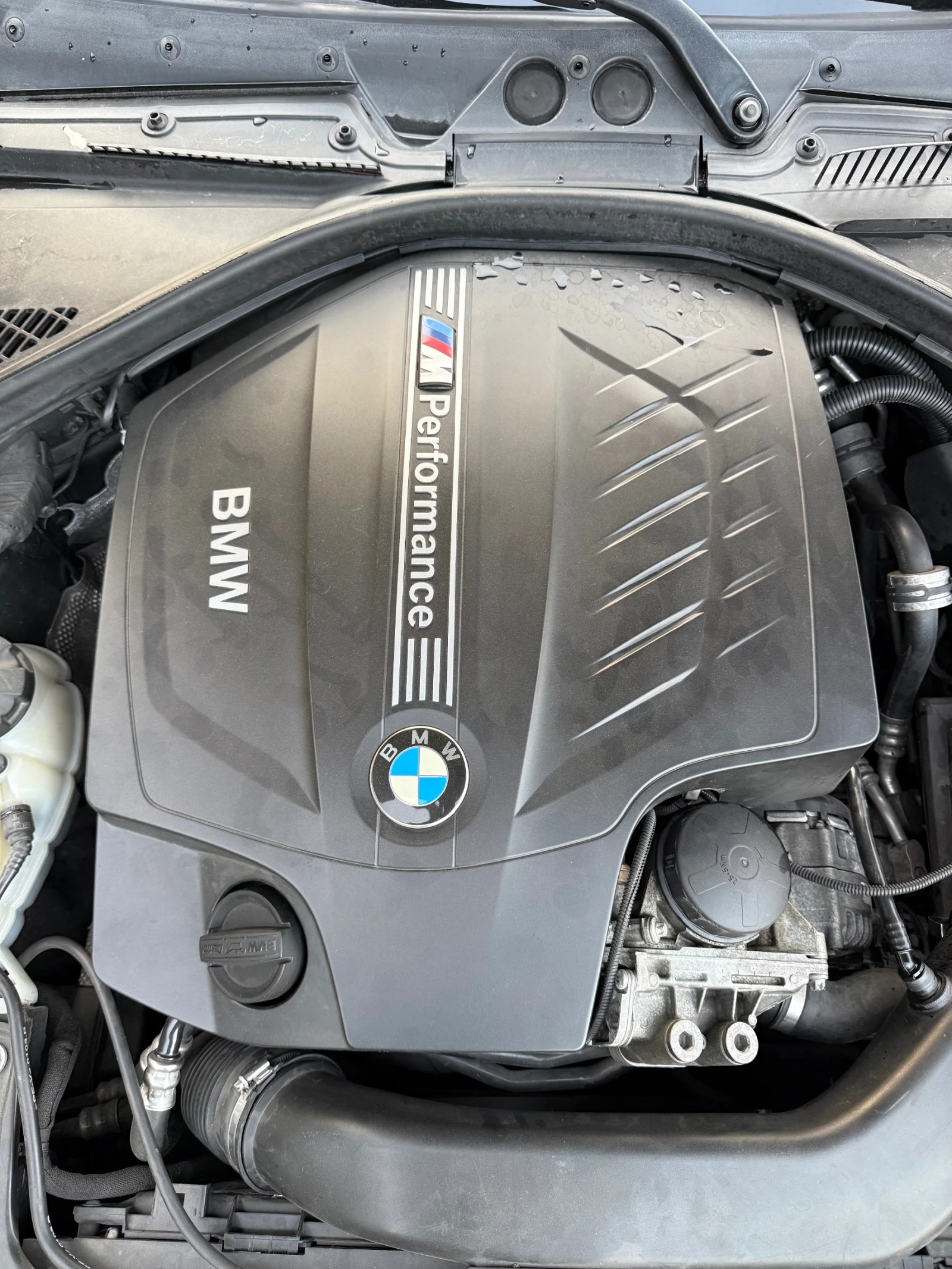 BMW M135 M135 Xdrive, снимка 12 - Автомобили и джипове - 56416799
