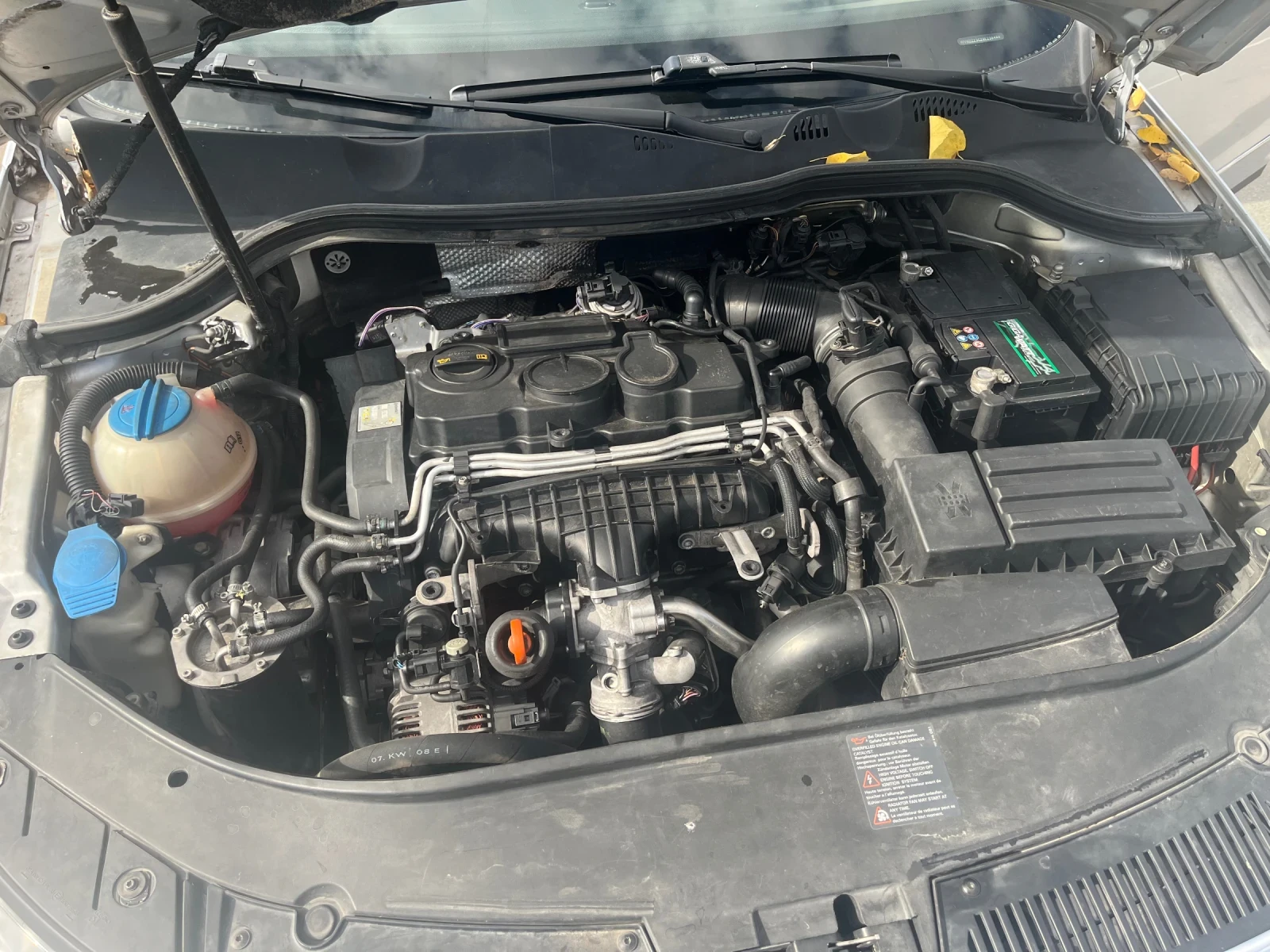 VW Passat, снимка 13 - Автомобили и джипове - 56440261