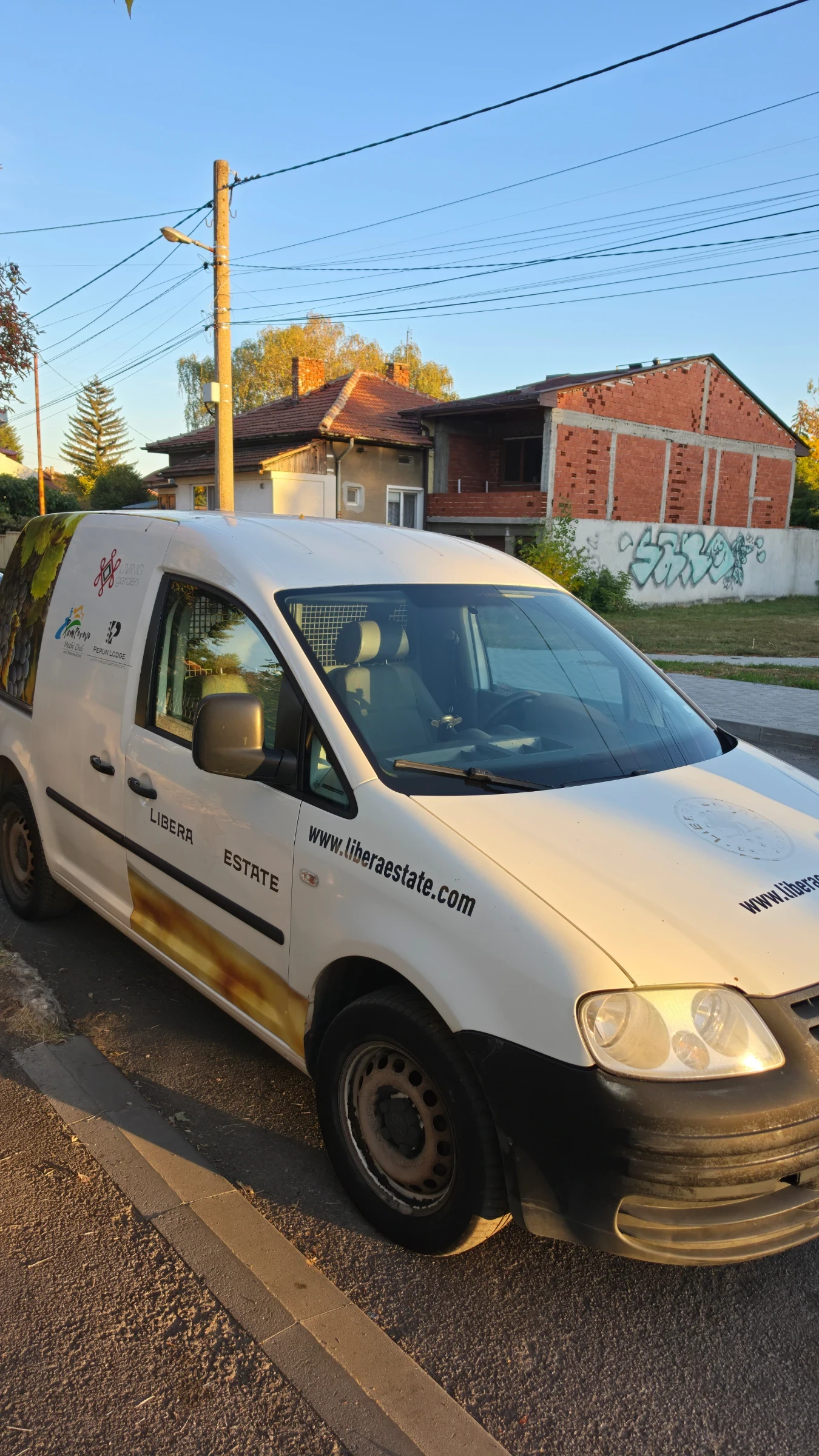 VW Caddy, снимка 8 - Автомобили и джипове - 56447025